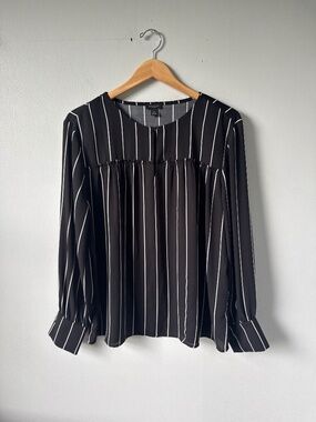 And Taylor factory, black and white striped blouse